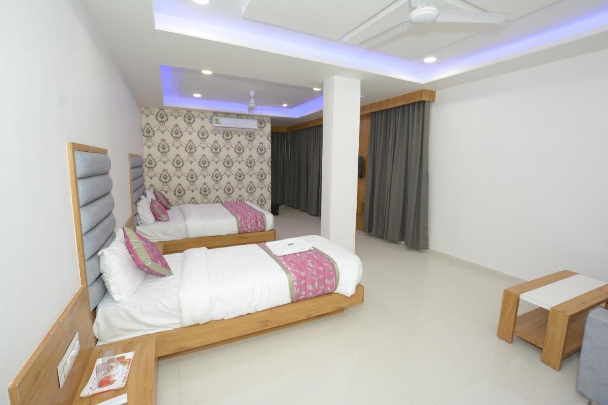 Hotel Green Leaf - Housity