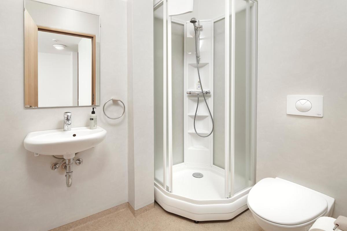 Hótel Torfnes - Housity