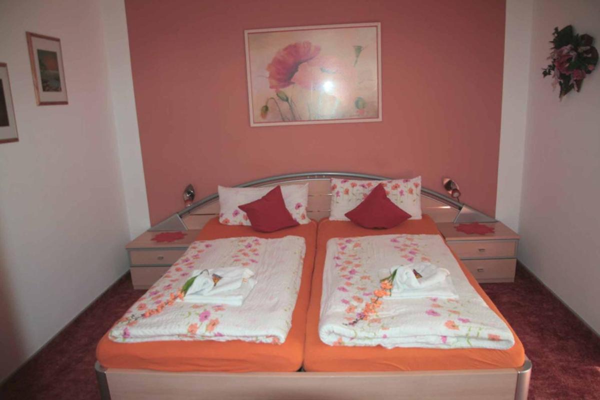 Pension Hackbarth - Housity