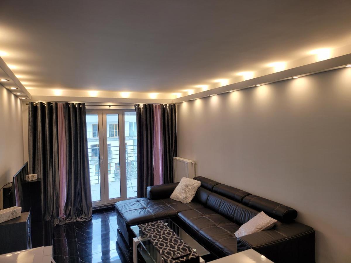 Apartamenty Tenisowa - Housity
