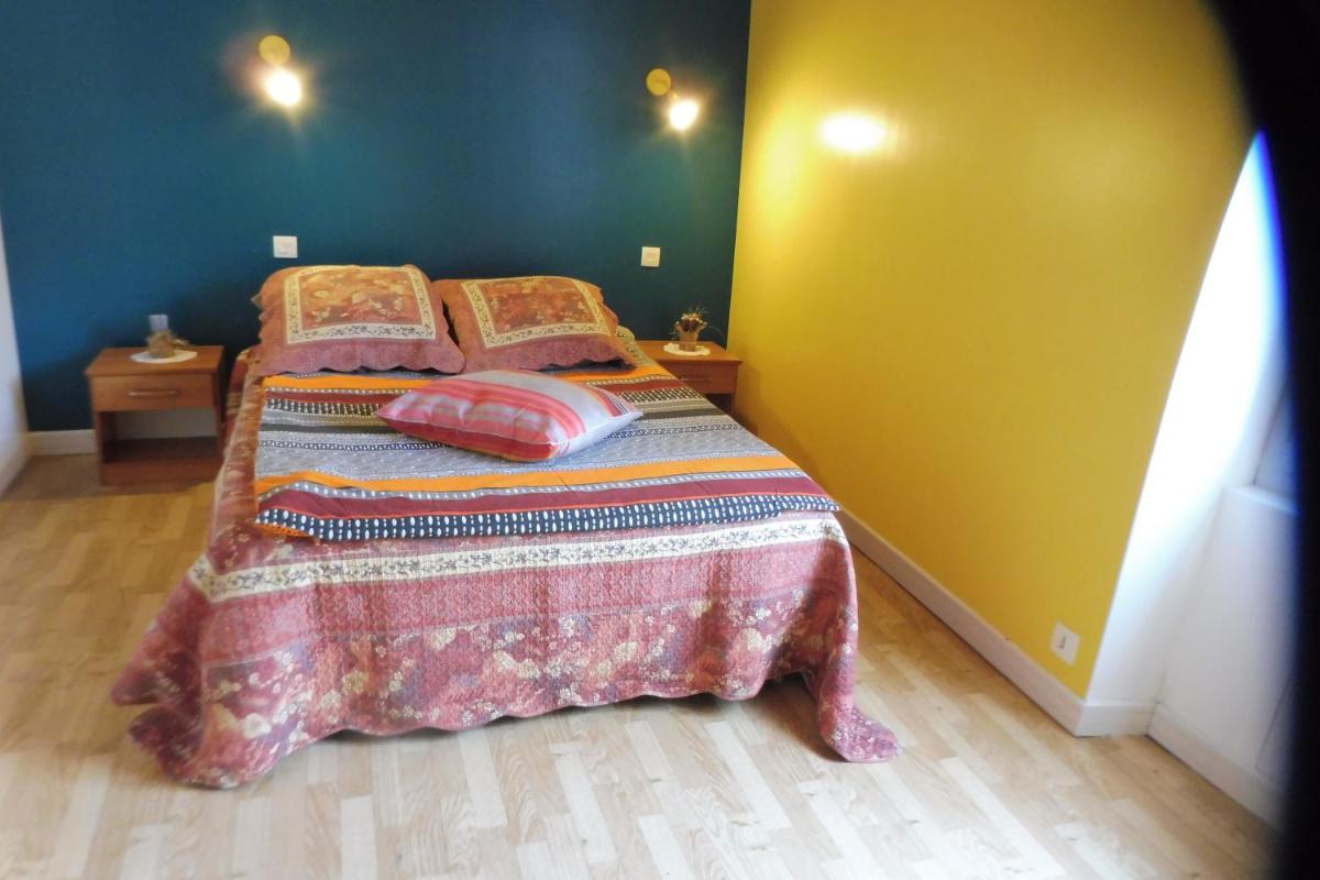 Maison Saint-Coulomb - Housity