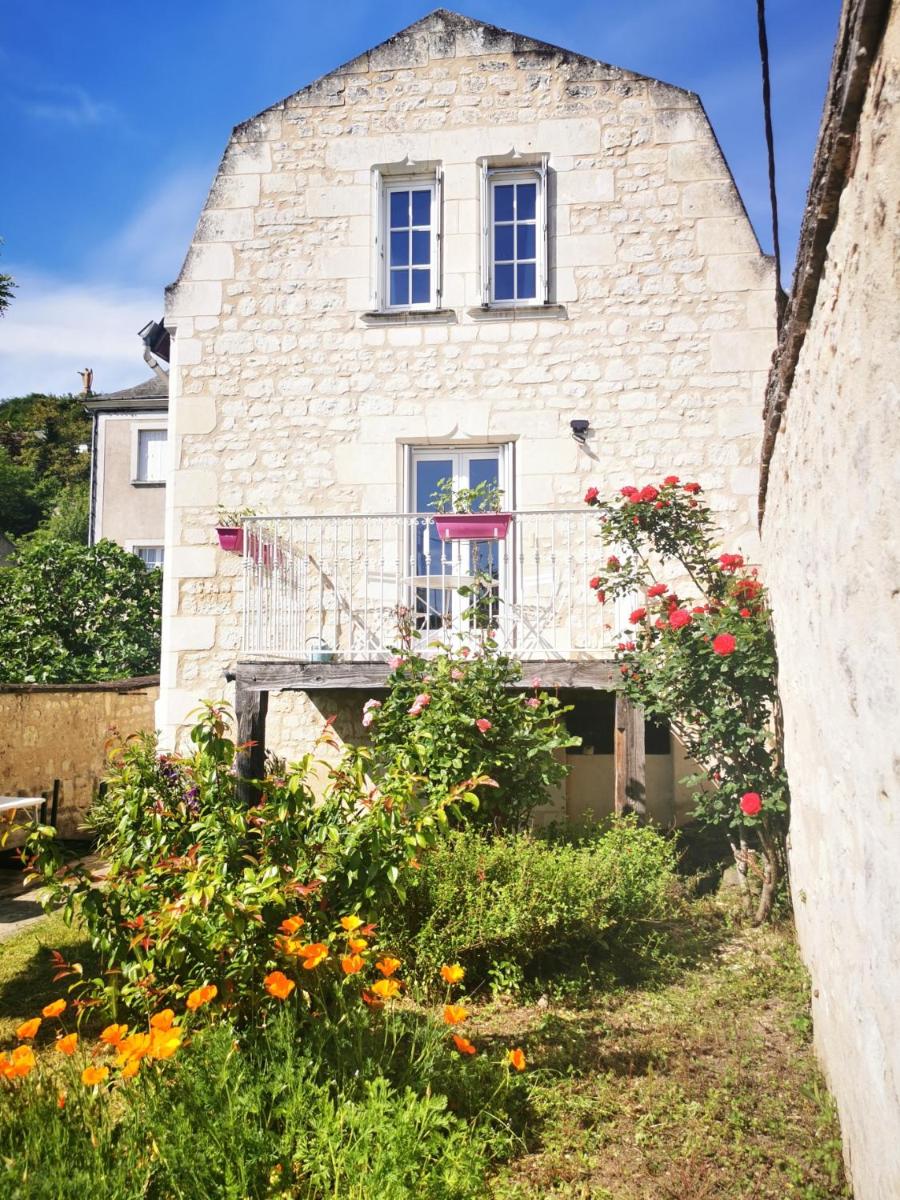 Maison au calme avec terrasse et jardin - Housity