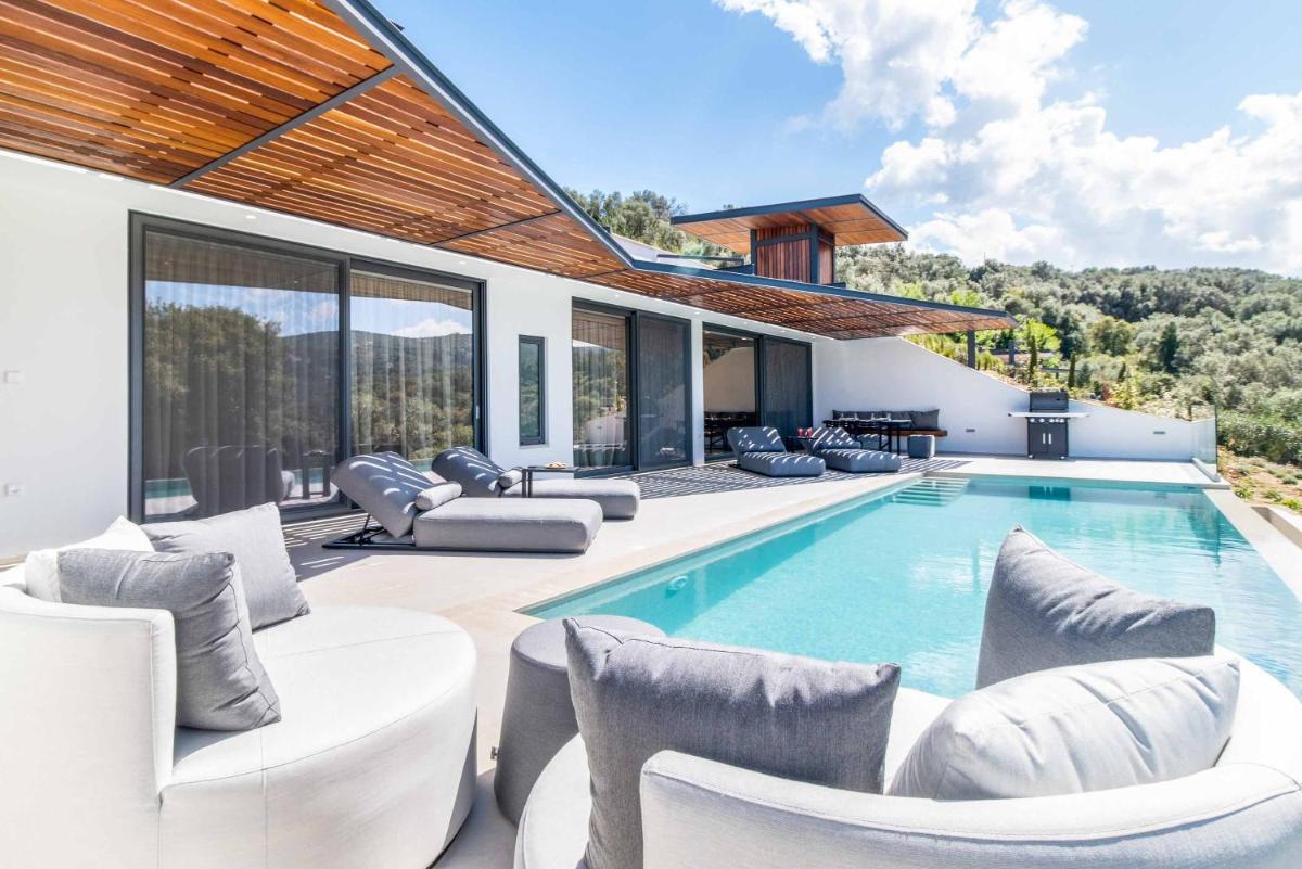 Villa Beyond the Dream - Housity