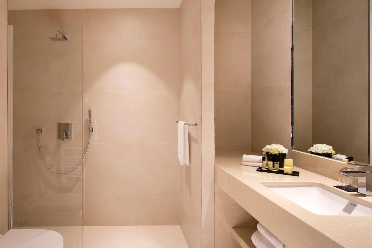 Royal Hainaut Spa & Resort Hotel - Housity