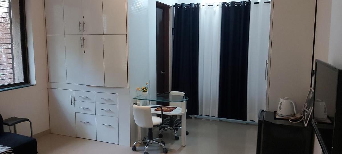 Studio Apartment - Housity
