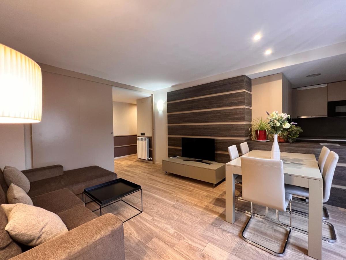 Apartamentos Casa Roldan - Housity