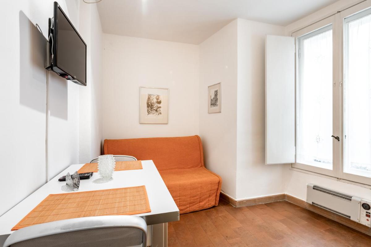 GuestHost - Torre dei Giudi apartments - Hizvo