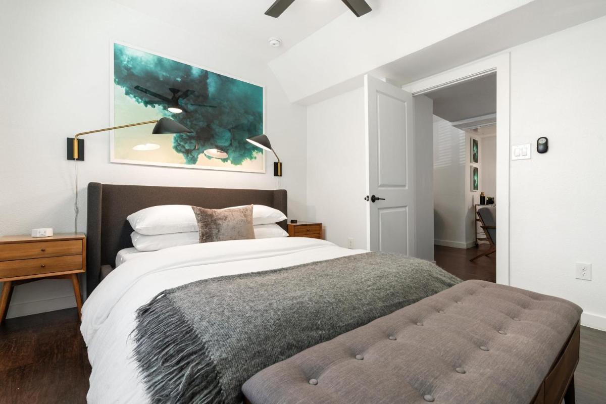 Abode Houston - Montrose Downtown - Housity