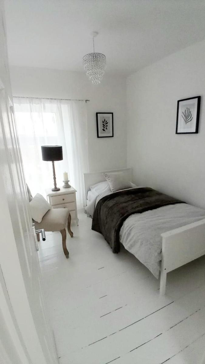 Parc Cottage - Housity