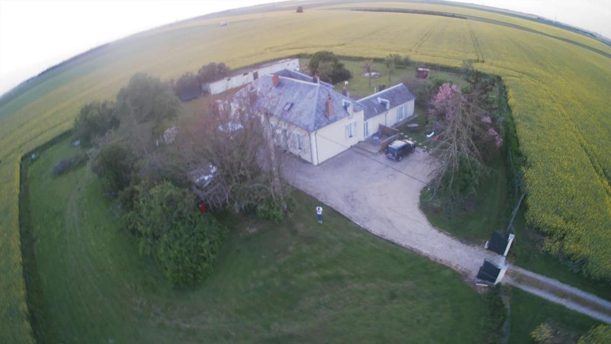 studio ''tulipe'' dans le Berry - Housity