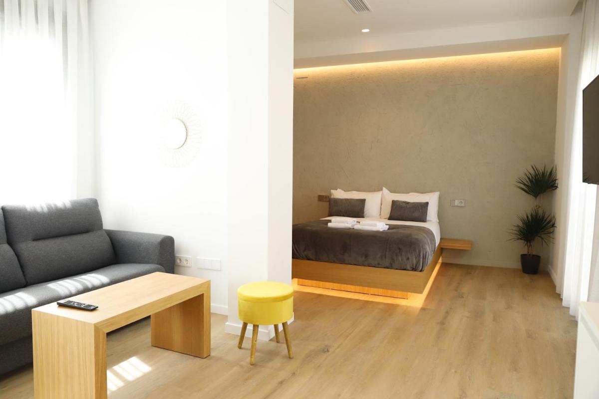 MEDINA HOMES PUENTE ROMANO - Housity