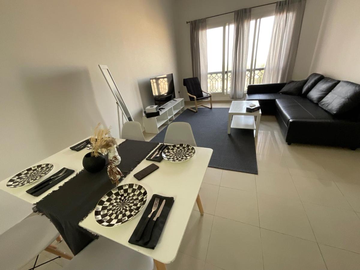 Amazing 1 Bedroom Apartment Next To The Beach - Housity