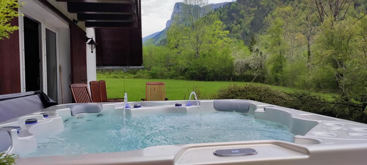 Holiday home Riverside - Housity