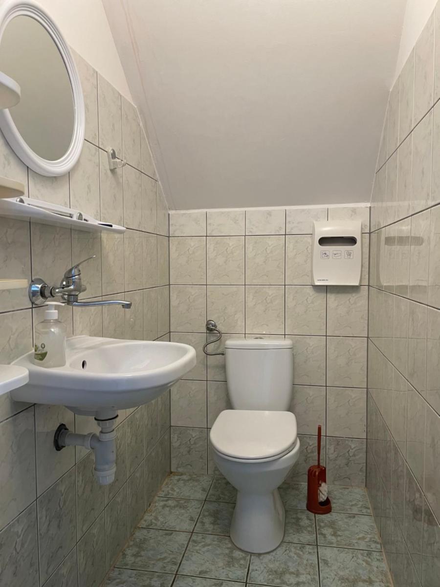 Noclegi u Gosi w Polańczyku - pokoje gościnne - Housity