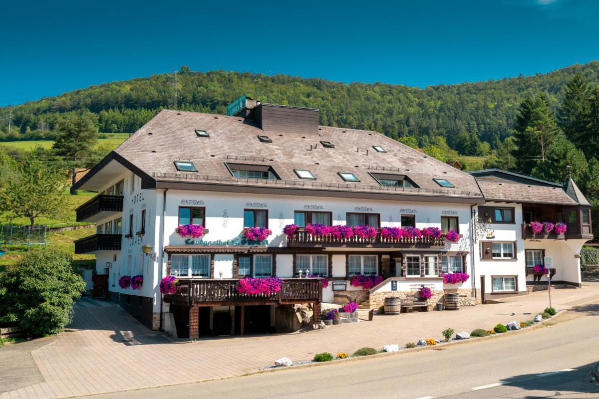 Landhotel Löwen - Housity