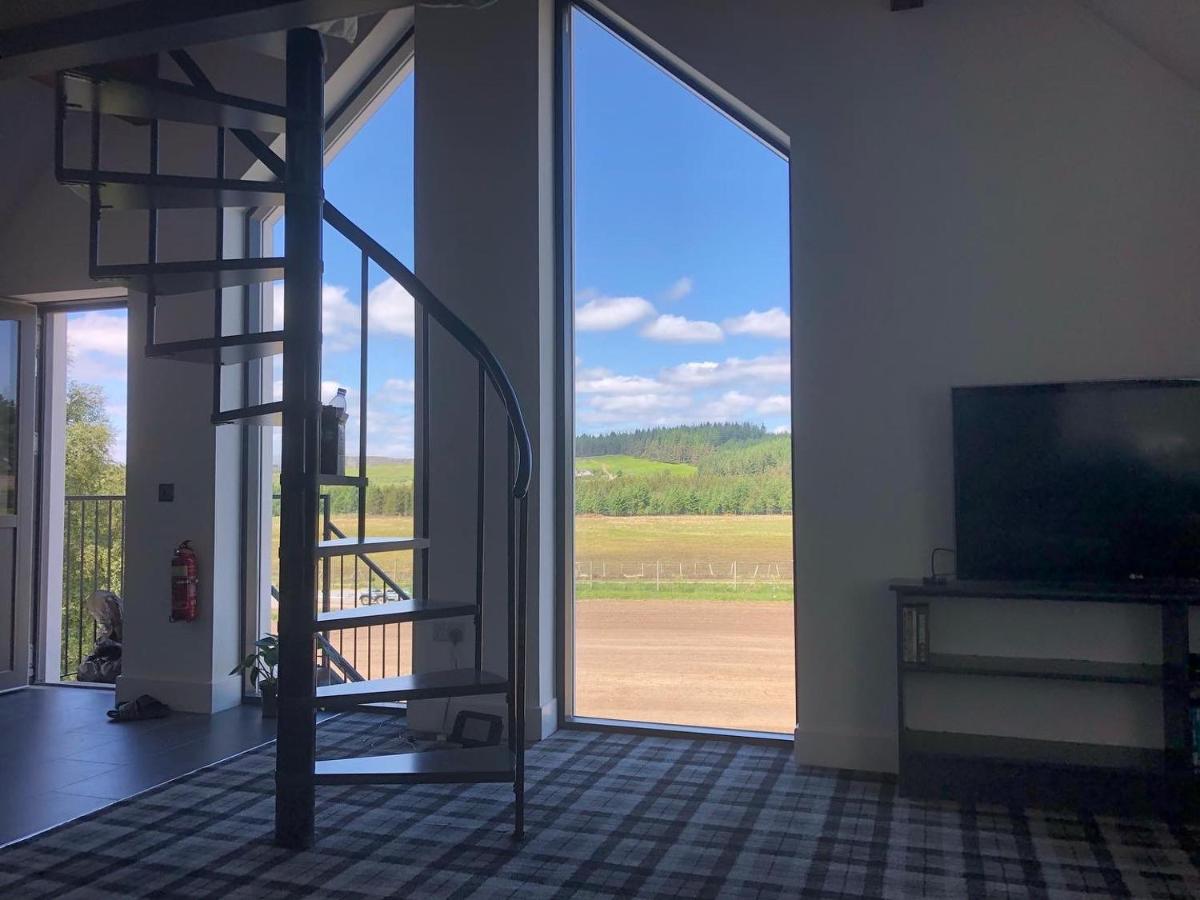 Rest At Last - Highland Apartment with Private hot tub - Housity