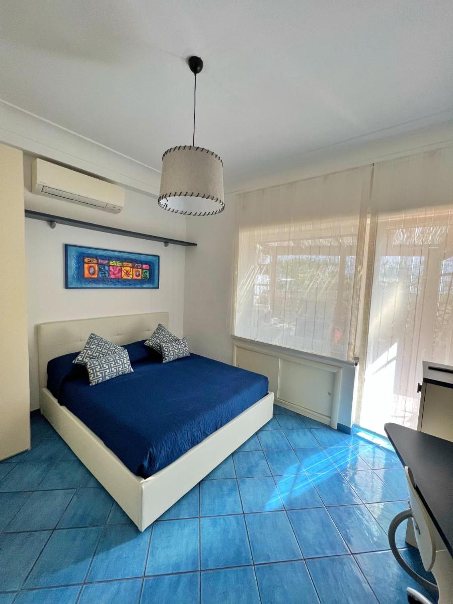 Augusto Capri Apartment - Housity