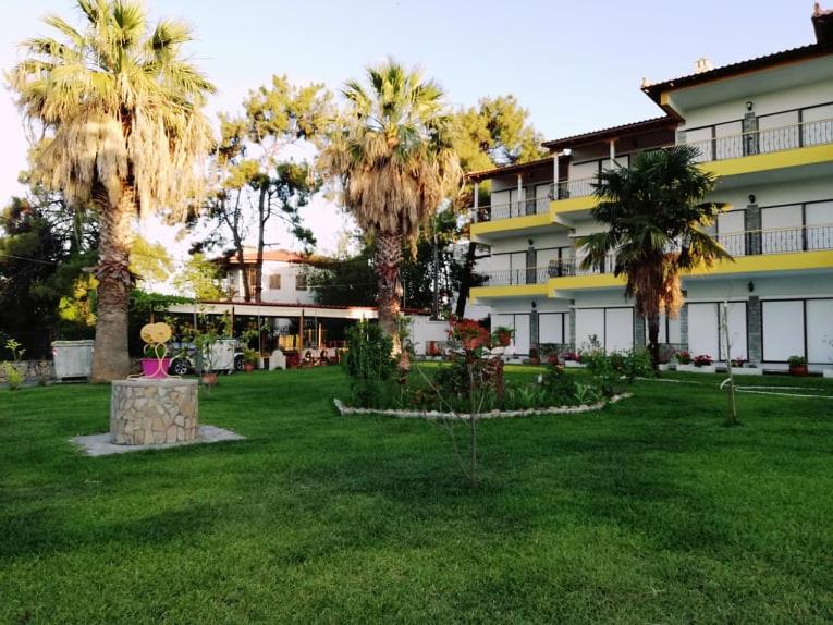 Villa Christina Sea Side - Housity