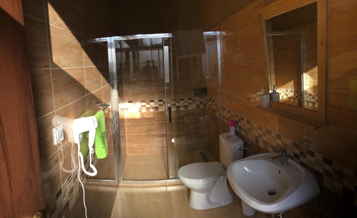 Örségkapuja Vendégház - Housity