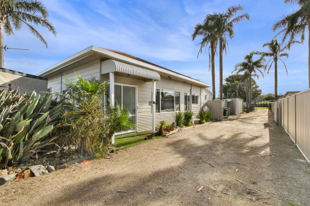 The Beaches on Lakes House - Housity