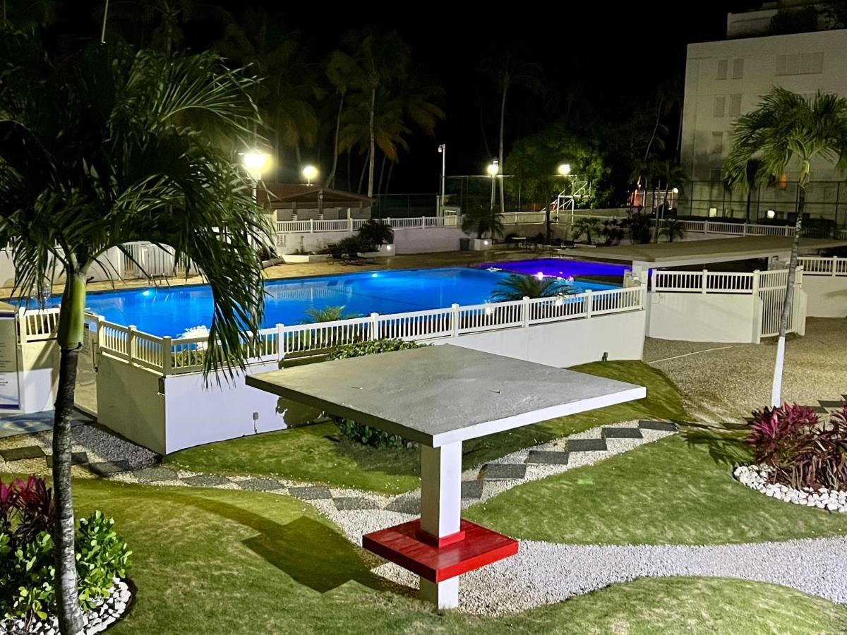 Hobie Oceanfront apartment at Isla Verde - Housity