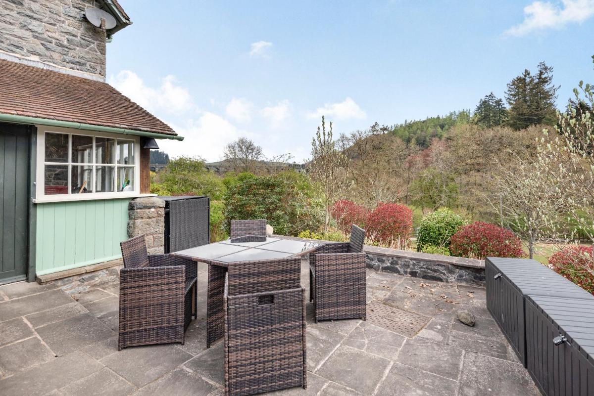 Bryn Vyrnwy - Housity