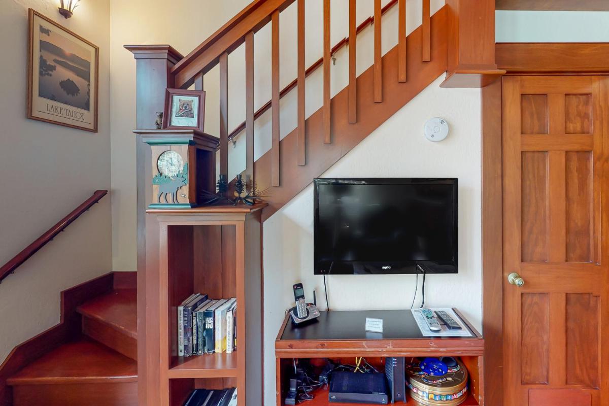 Tahoe City Paradise - Housity