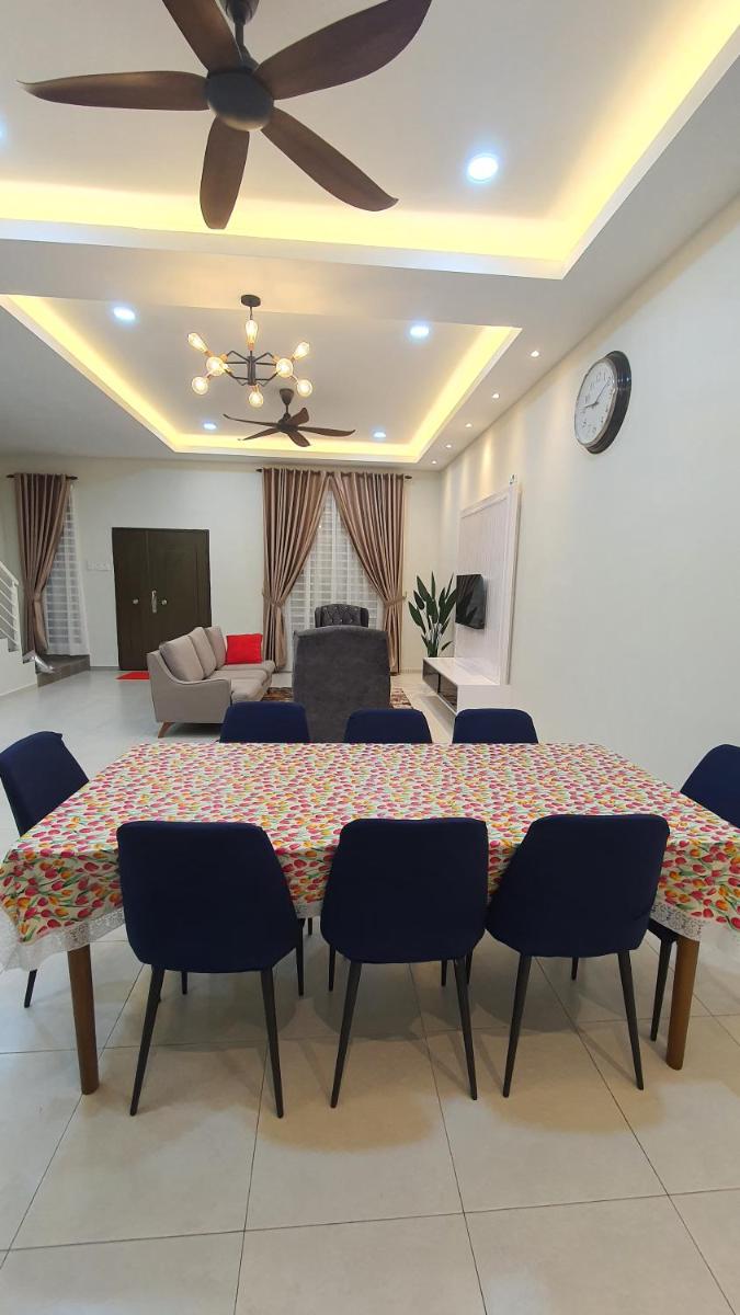Green Homestay Tangga Batu - Housity