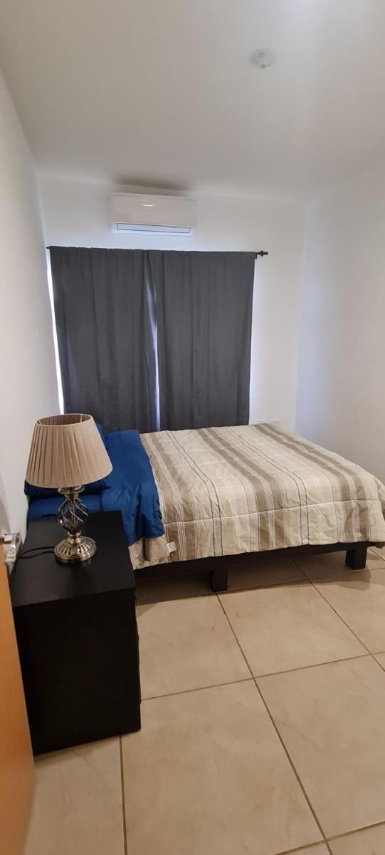 Big 3 bedroom house. - Housity