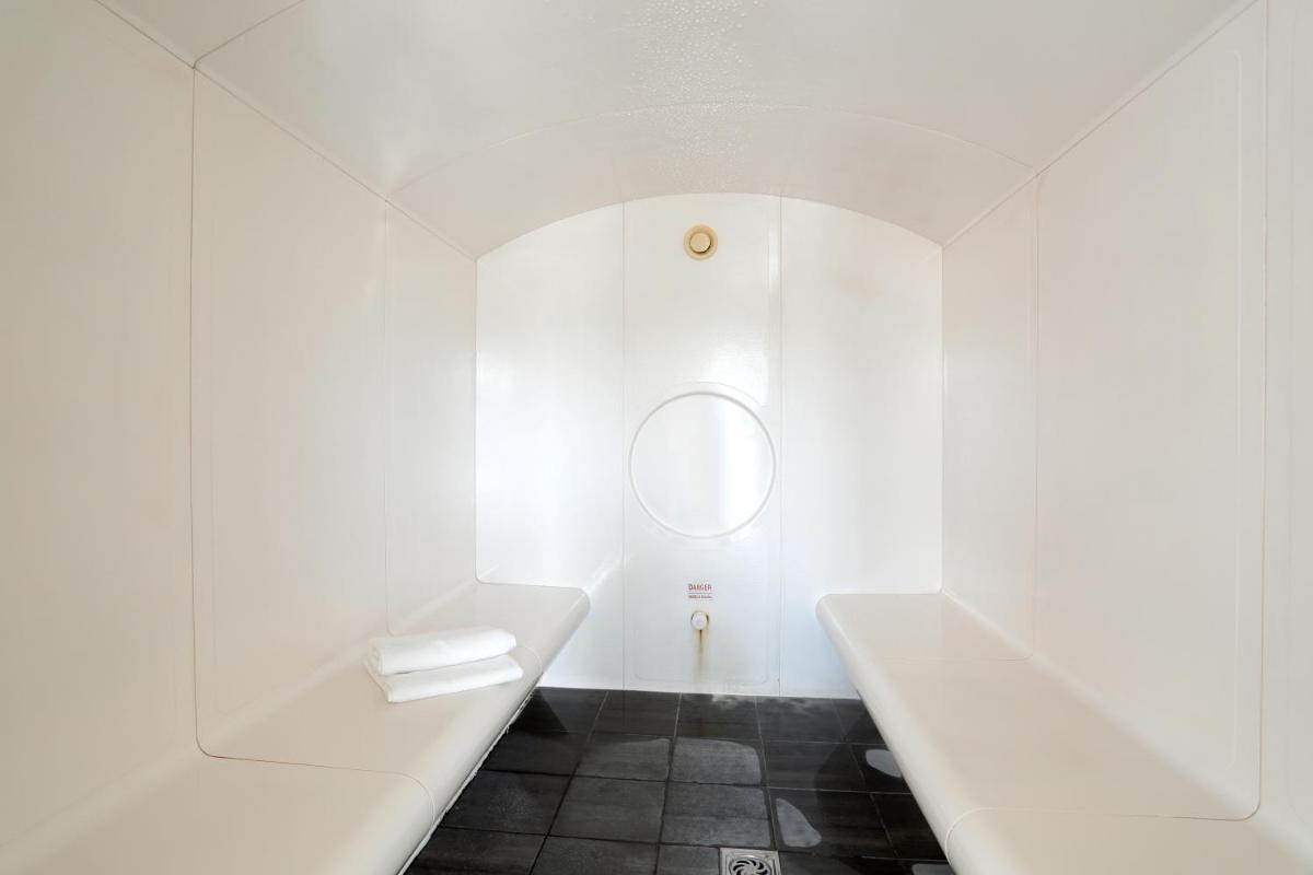 Salle de bains dans l'établissement Vacancéole - Appart'Vacances Pyrénées 2000