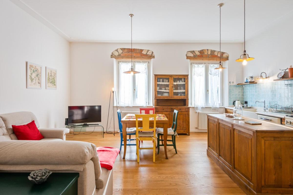 San Vitale Elegant Flat - Housity
