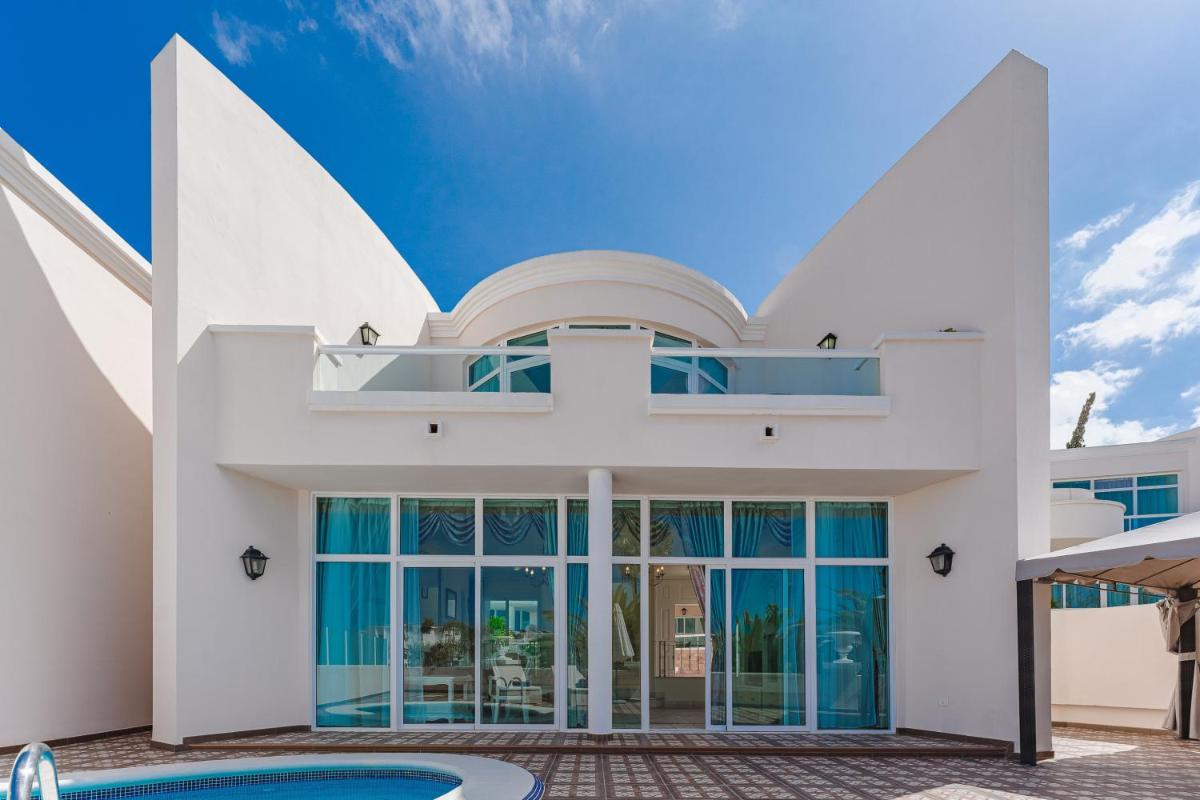 Piscina en o cerca de Flamingo Suites Boutique Hotel