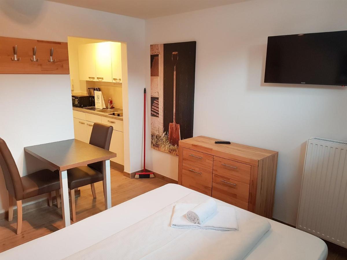 Studio Alpin -10A by Four Seasons Apartments - Housity