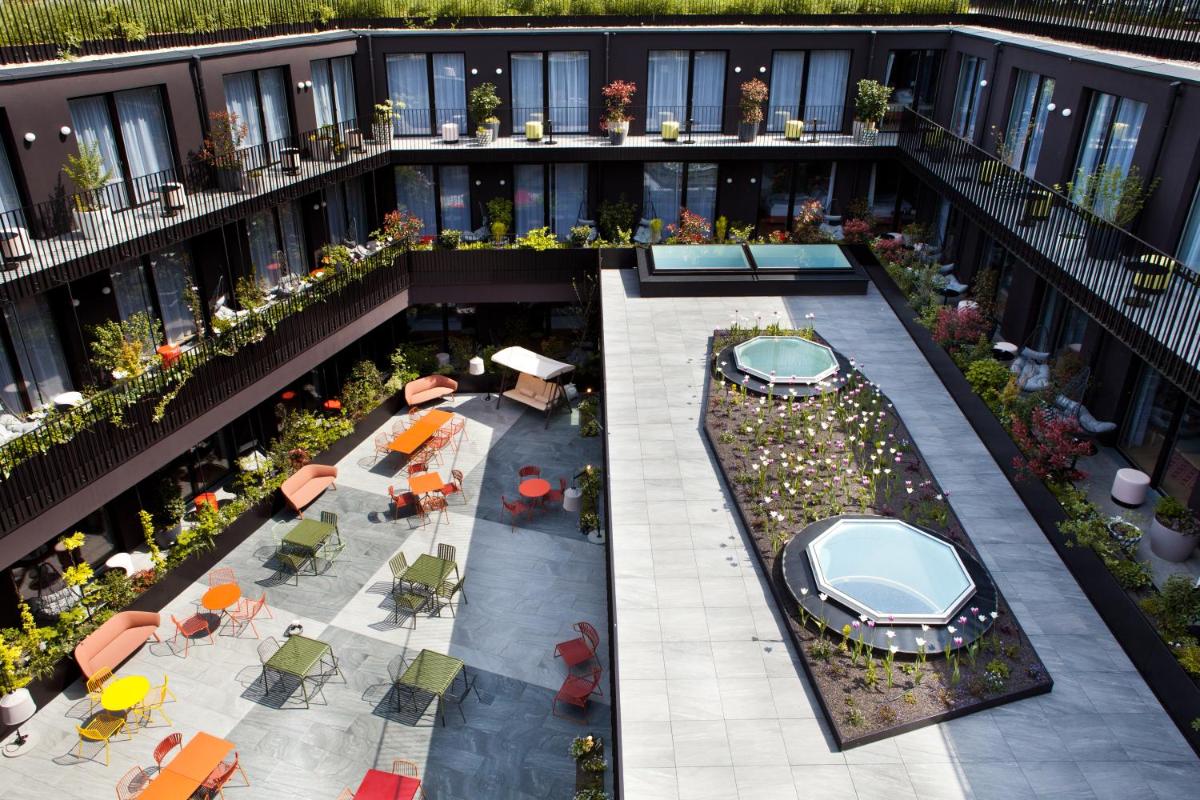 Hotel Indigo Vienna - Naschmarkt, an IHG Hotel - Housity