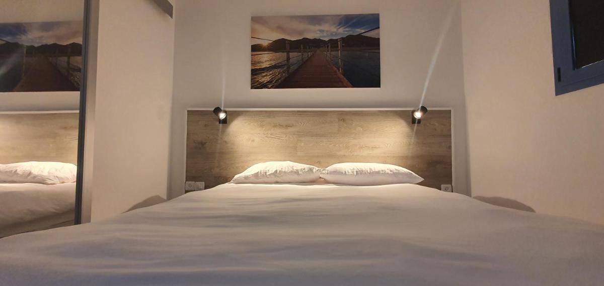 Kai Place Oren's - Housity