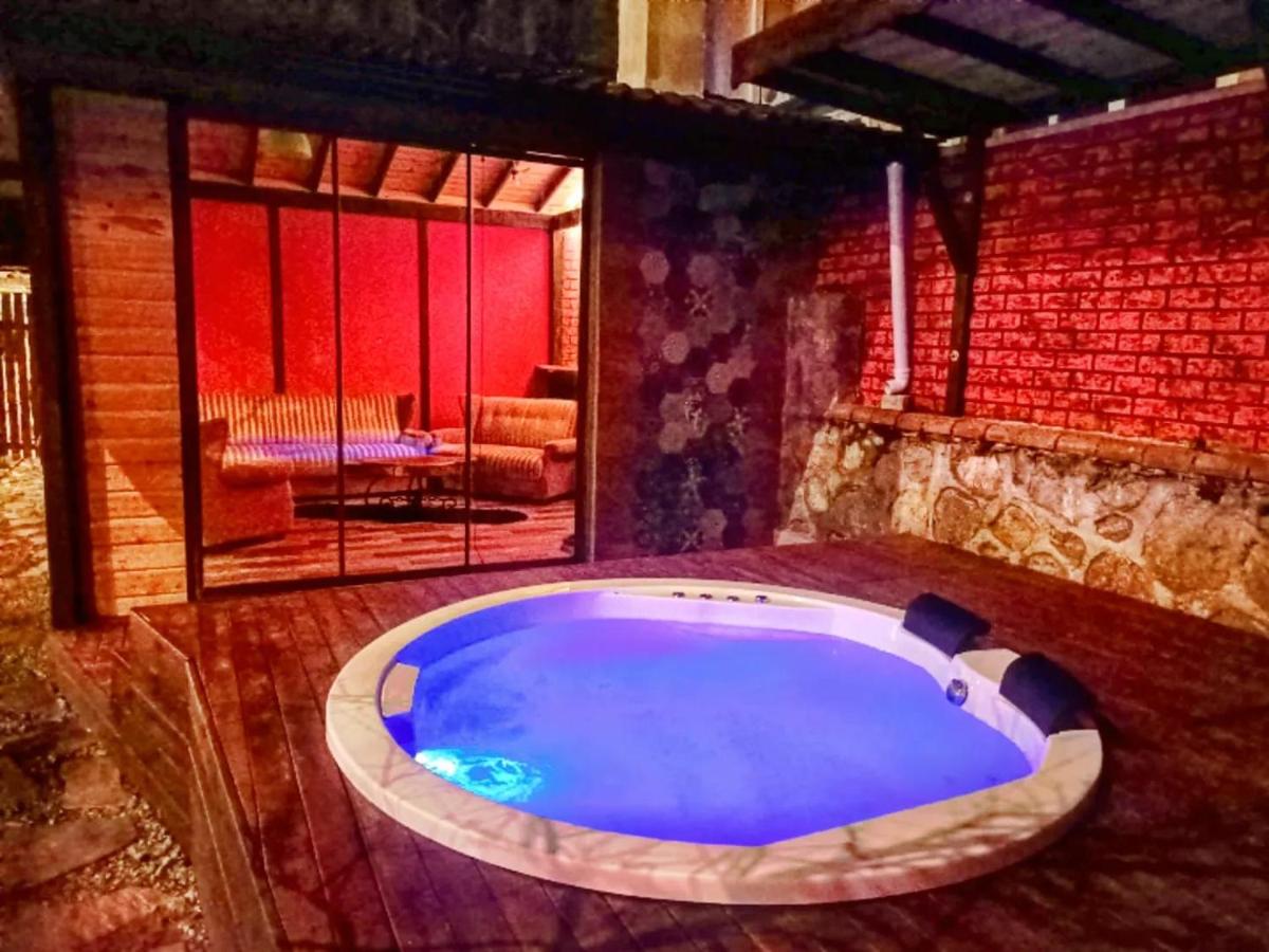 Karma Natura Treehouse - Housity