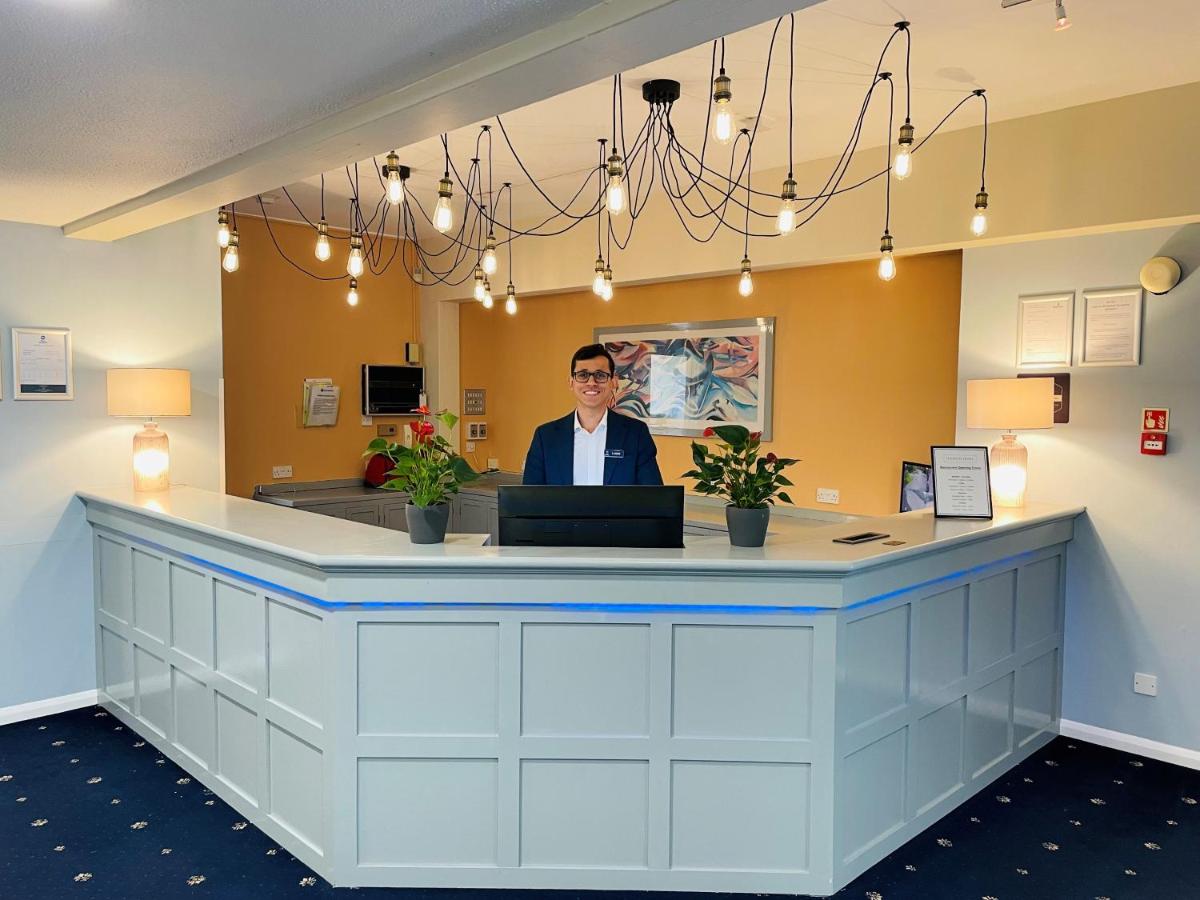 Tiverton Hotel Lounge & Venue - Housity