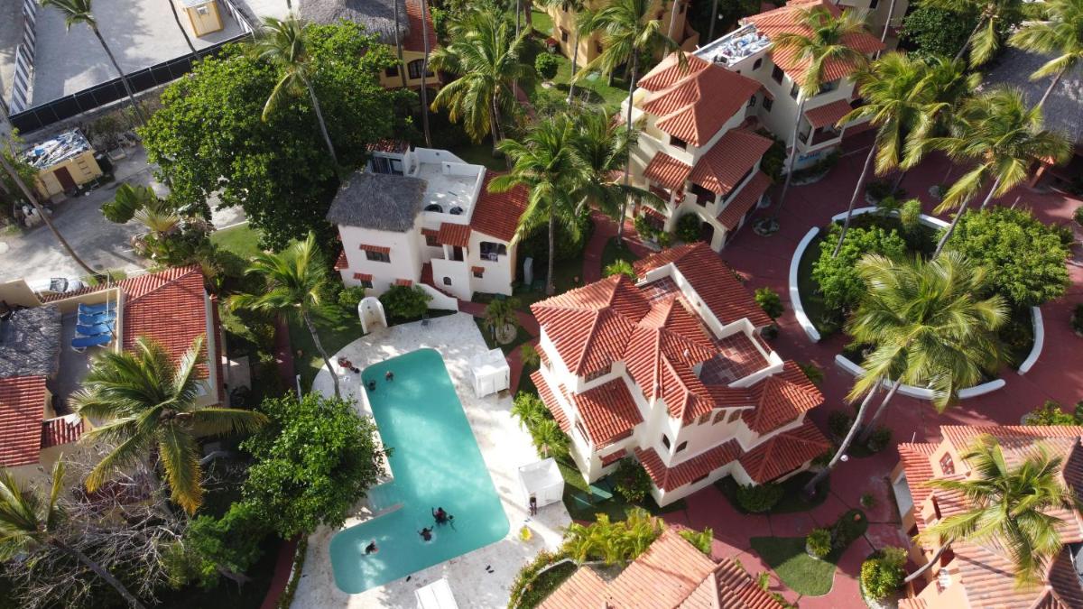 Los Corales Suite (One Suite Group) - Housity