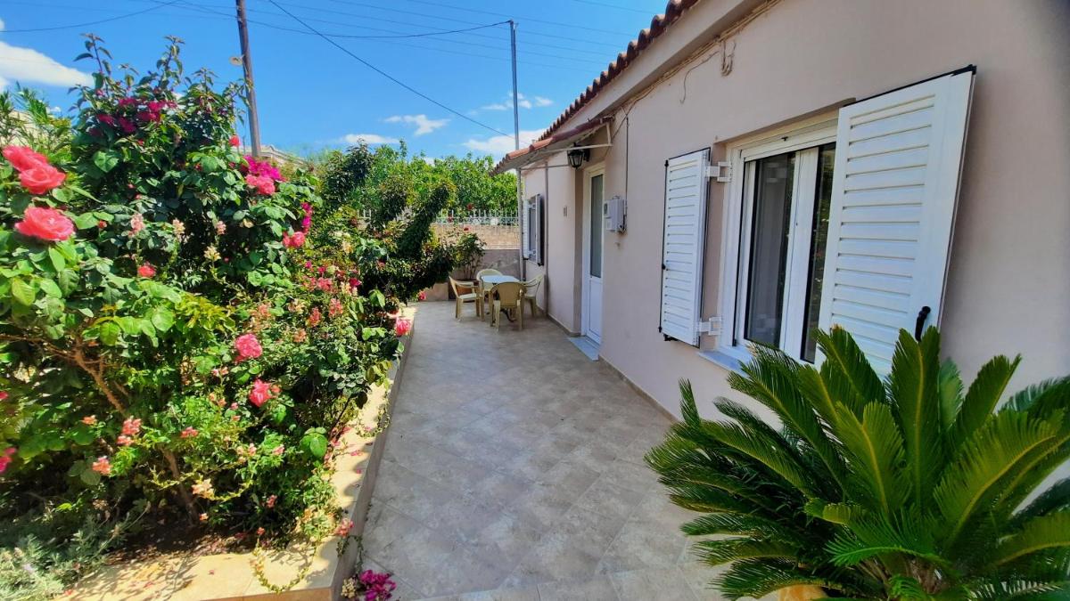 Aegina house1 - Housity