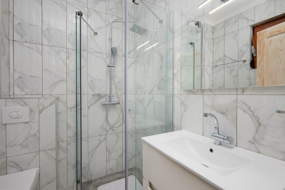 Suitetrails - Apartment Noa with sea view