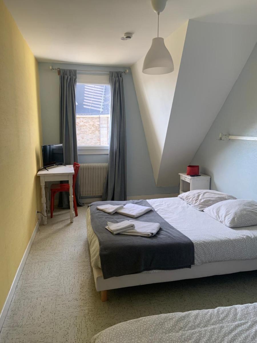 Hotel - LE PERROQUET - Housity