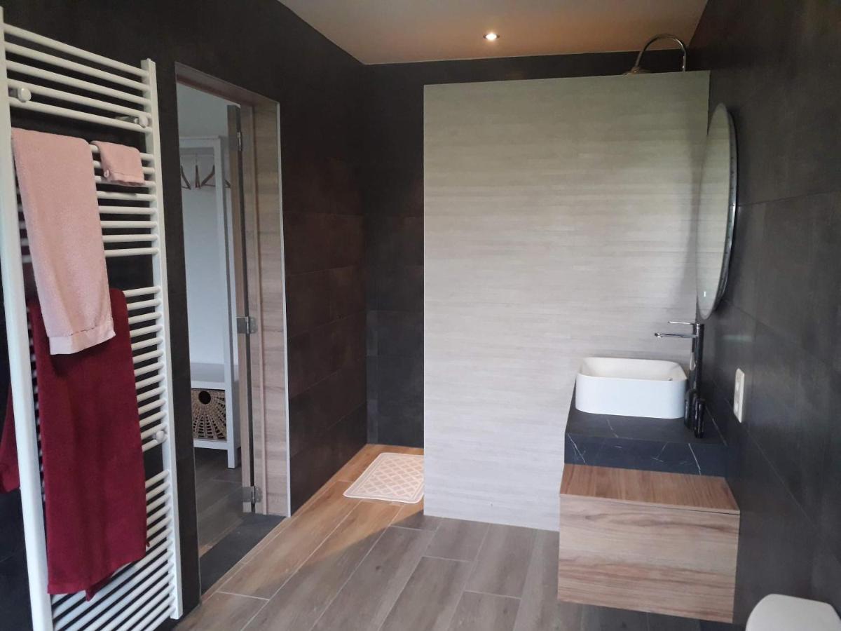 Veronique schouckens - Housity