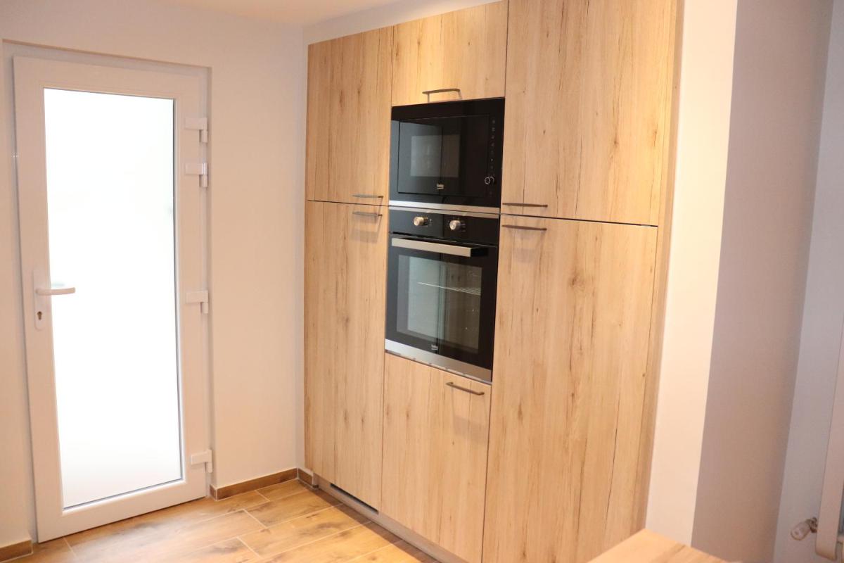 Gîte les Eglantines Rez-de-Jardin - Housity