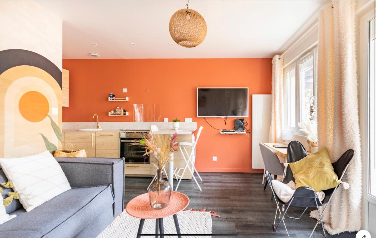 Suitetrails - Le 102, Maison avec Terrasse et parking Gare de ROUEN