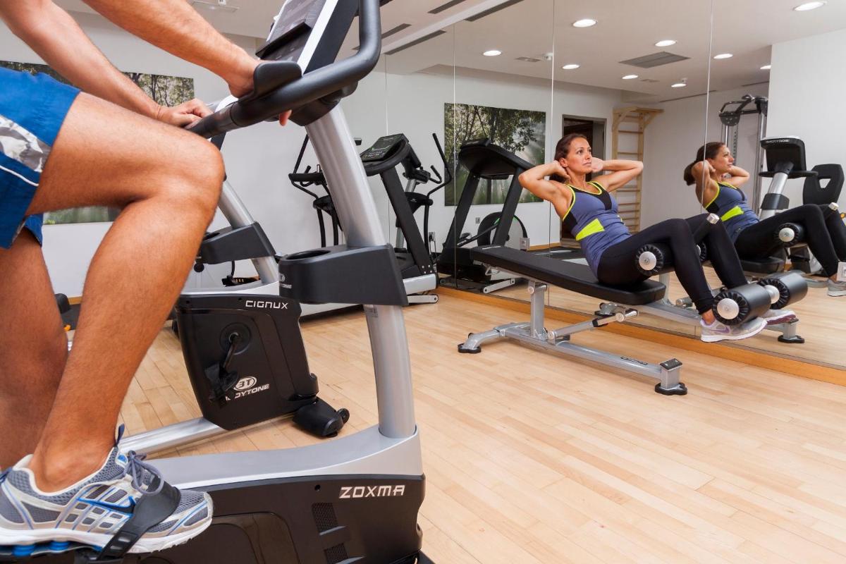Gimnasio o instalaciones de fitness de Laguna Nivaria Hotel & Spa