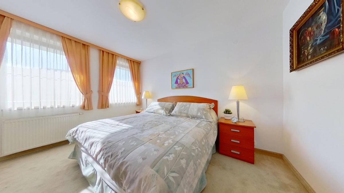 Izba s kúpeľňou Florida - Housity