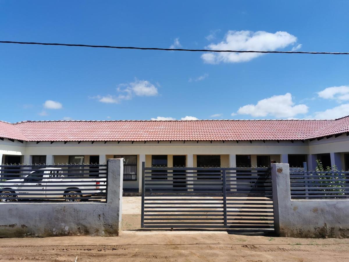 Dues Villa Stay Monthly Accomodation - Housity