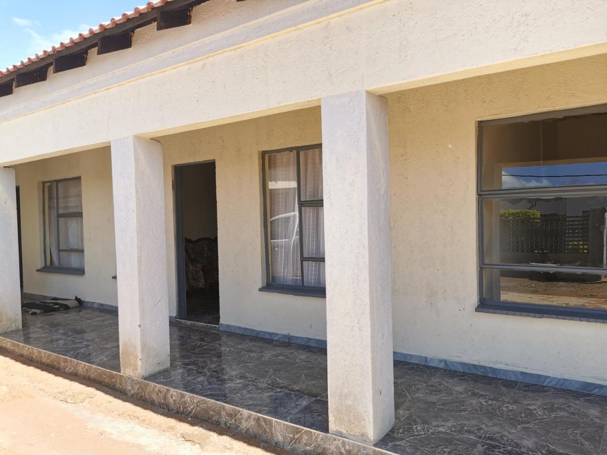 Dues Villa Stay Monthly Accomodation - Housity