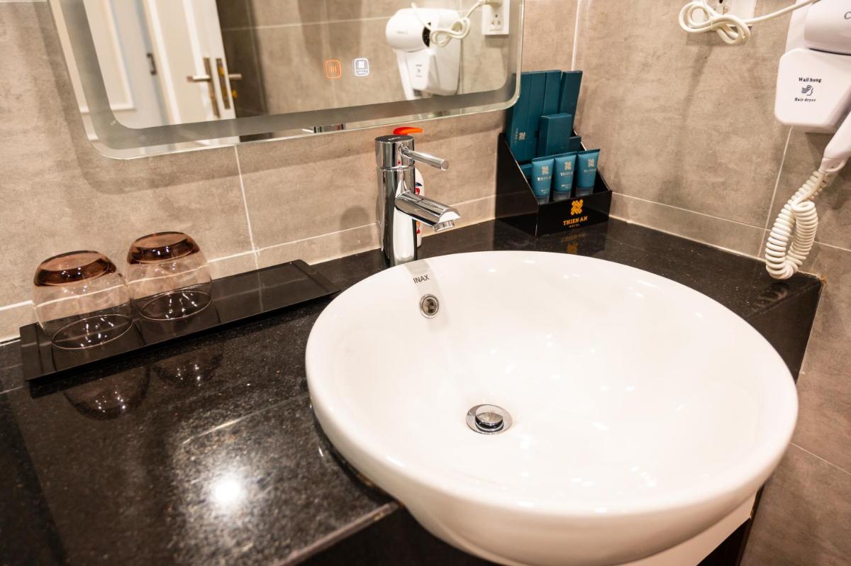 Thiên Ân Hotel Bắc Giang - Housity