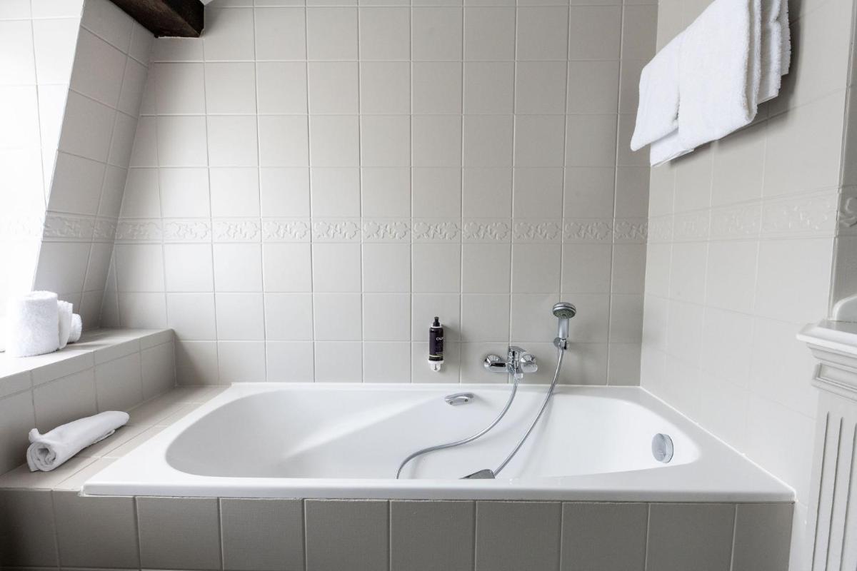 Suitetrails - Hotel LEA - Maison Caerdinael